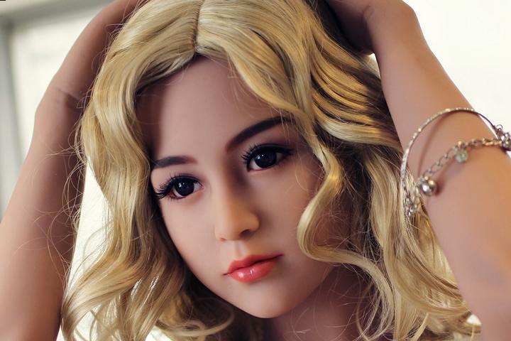 Intelligent Realistic Female Sex Doll Are Quite Similar To Human Brains