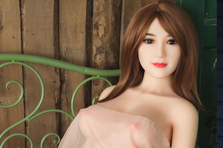 MISTAKES WHILE USING A 165cm Sex Doll